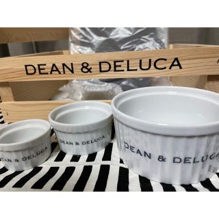 ディーンアンドデルーカ(DEAN & DELUCA)のDEAN &DELUCAウッドクレートボックス＆ココットお得なセット♪新品未使用(食器)