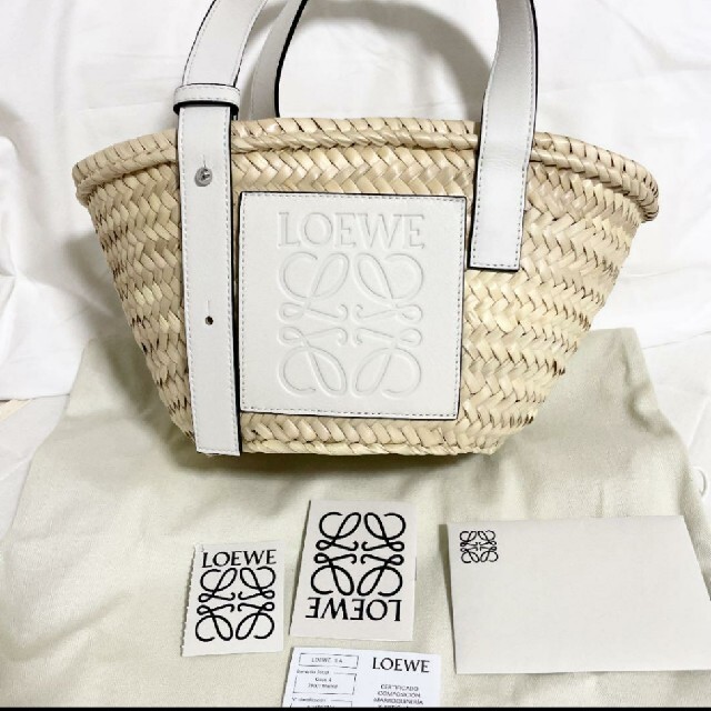 LOEWE　ロエベ スモールシェルバスケットバッグ イタリア正規品 新品 A223096X01 9943