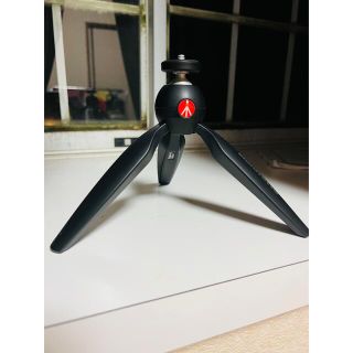 マンフロット(Manfrotto)の新しいタイプのミニ三脚です,tripod カメラ(その他)