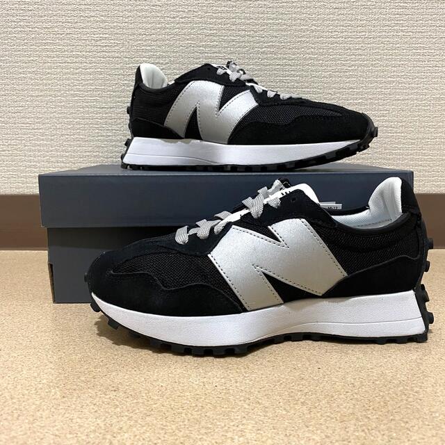 New Balance(ニューバランス)の【新品】ニューバランス new balance MS327 MM1 D 25.5 レディースの靴/シューズ(スニーカー)の商品写真