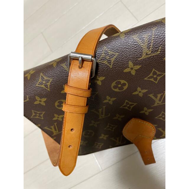 LOUIS VUITTON(ルイヴィトン)の最終値下げ！Louis Vuitton カルトシエール　モノグラム　ショルダー レディースのバッグ(ショルダーバッグ)の商品写真