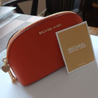 【新品】MICHAEL KORS　ポーチ　オレンジ　ハート