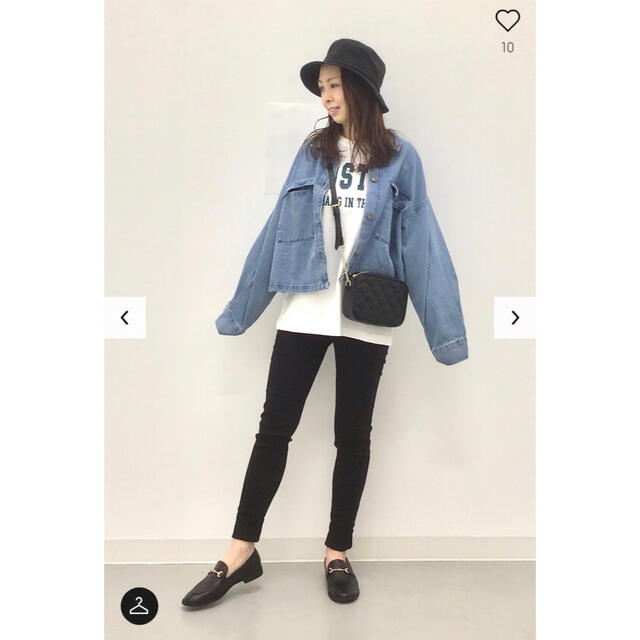 GU(ジーユー)の新品　未使用　GU デニムクロップドシャツジャケット size S Blue レディースのジャケット/アウター(Gジャン/デニムジャケット)の商品写真