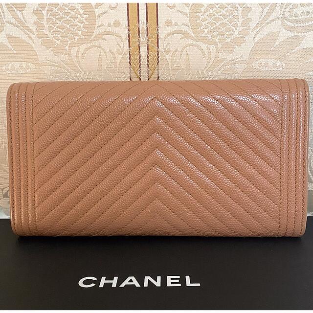 レディースCHANEL シャネル 美品 キャビアスキン マトラッセ フラップ 長財布 財布