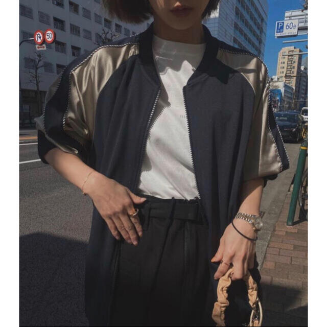 Ameri VINTAGE(アメリヴィンテージ)のAmeri◆AMERI FRAGMENT BLOUSON ブラック  レディースのジャケット/アウター(ブルゾン)の商品写真