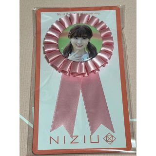 NiziU マユカ ロゼット缶バッチ