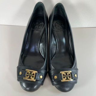 トリーバーチ(Tory Burch)の【美品】トリーバーチ/TORY BURCH パンプス　ウェッジヒール　ロゴ金具(ハイヒール/パンプス)