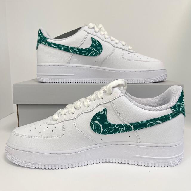 28.0 Nike WMNS Air Force 1 Paisley Green