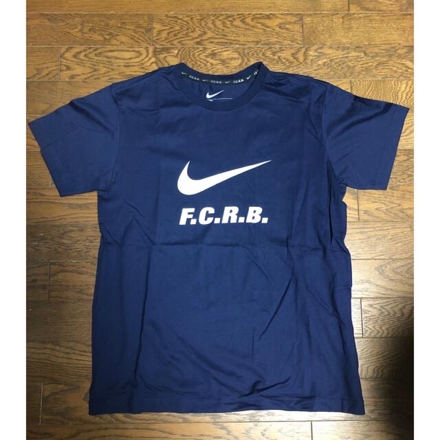 メンズ F.C.R.B. - NIKE FCRB bristol 半袖 Lサイズの通販 by プロフ必読｜エフシーアールビーならラクマ カットソー