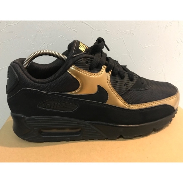 NIKE(ナイキ)のNIKE AIR MAX90 ESSENTIAL 25.0 メンズの靴/シューズ(スニーカー)の商品写真