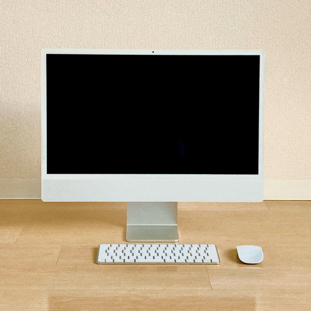 Apple iMac 24インチ