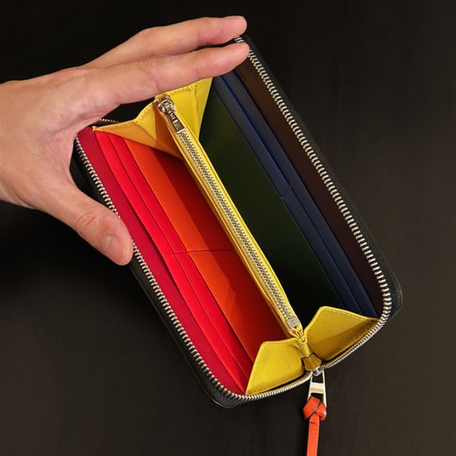 LOEWE(ロエベ)のLOEWE × rainbow wallet レディースのファッション小物(財布)の商品写真