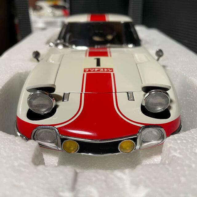 オートアート 1/18 トヨタ2000 GT 24 HRS FUJI 1967