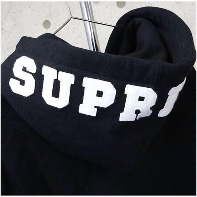 supreme パーカー