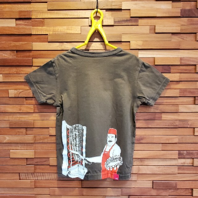 OJICO(オジコ)の(USED)OJICOオジコ 半袖Tシャツ 8A キッズ/ベビー/マタニティのキッズ服男の子用(90cm~)(Tシャツ/カットソー)の商品写真