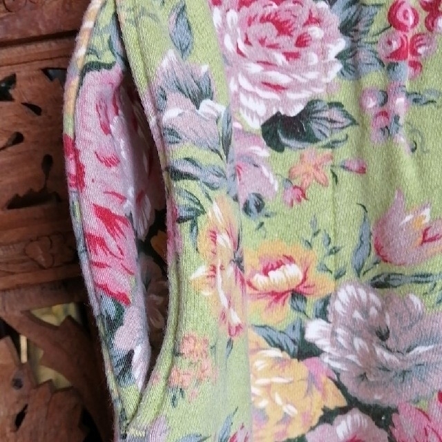 narue(ナルエー)のNarue 花柄スウェットスーツ レディースのルームウェア/パジャマ(ルームウェア)の商品写真