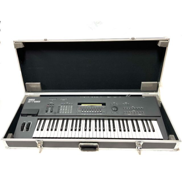 ヤマハ(ヤマハ)の☆美品 YAMAHA ヤマハ SY85 シンセサイザー ハードケース付き 楽器の鍵盤楽器(キーボード/シンセサイザー)の商品写真