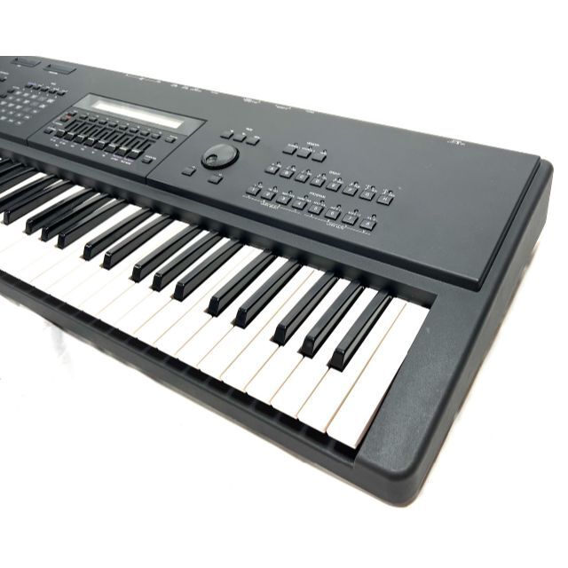 ヤマハ(ヤマハ)の☆美品 YAMAHA ヤマハ SY85 シンセサイザー ハードケース付き 楽器の鍵盤楽器(キーボード/シンセサイザー)の商品写真