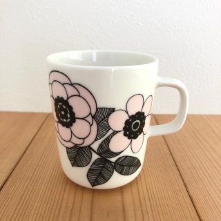 マリメッコ(marimekko)の【フィンランド限定】marimekko Kestit マグ(食器)