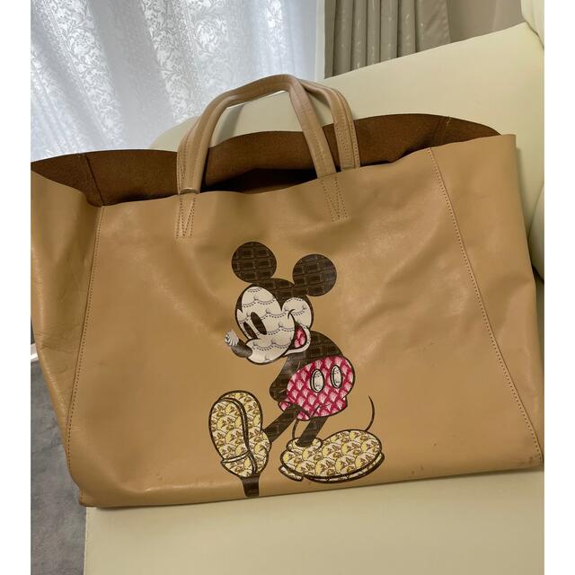 Q-pot. - 【最終価格】Q-pot ミッキー レザートートBag✨おまけ付