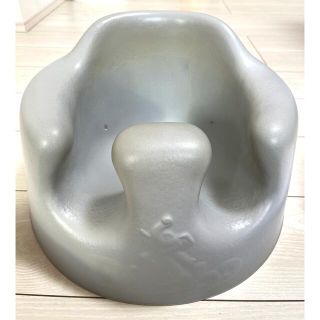 バンボ(Bumbo)のバンボ　ベビーソファ　グレー　トレイ付き(その他)