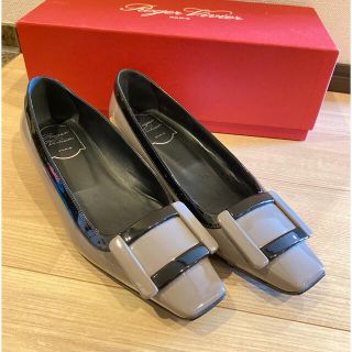 ロジェヴィヴィエ(ROGER VIVIER)の【正規品】ロジェヴィヴィエ　グレー　36.5 未使用(バレエシューズ)