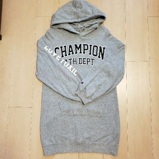 ラブトキシック(lovetoxic)のlovetoxic×champion パーカーワンピース(ワンピース)