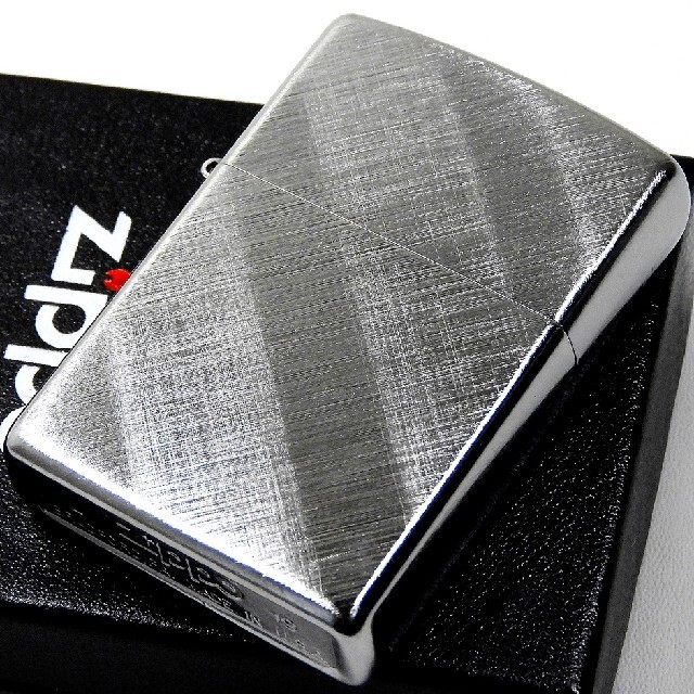 ZIPPO(ジッポー)の『送料無料』新品◇ZIPPO◇両面◇ダイアゴナルライン◇SV◇ジッポ メンズのファッション小物(タバコグッズ)の商品写真