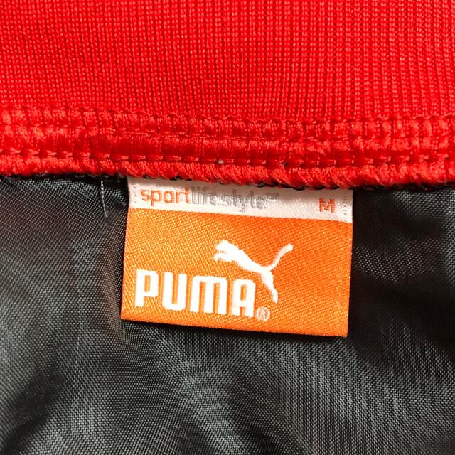 PUMA(プーマ)のPUMAサッカーピステ上下　メンズM スポーツ/アウトドアのサッカー/フットサル(ウェア)の商品写真