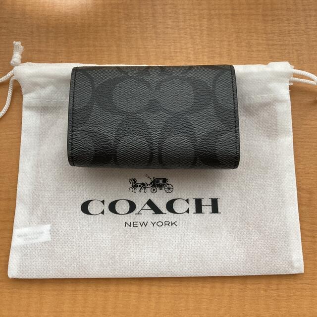 COACH(コーチ)の【正規品】コーチ　キーケース　ブラック メンズのファッション小物(キーケース)の商品写真