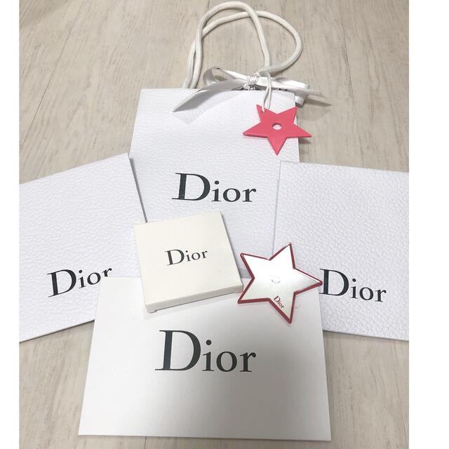 Dior(ディオール)のDIOR ノベルティ　ショッパー レディースのバッグ(ショップ袋)の商品写真