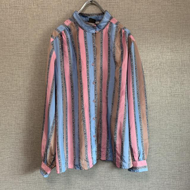 90s ビンテージ　used 古着　アメリカ古着　ノーカラー　柄シャツ レディースのトップス(シャツ/ブラウス(長袖/七分))の商品写真