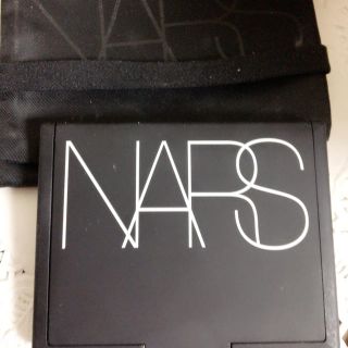 ナーズ(NARS)のNARS ライトリフレクティングセッティングパウダー プレスト(フェイスパウダー)