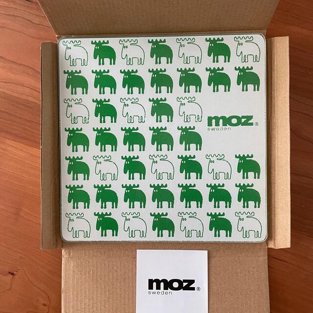 moz カッティングボード ガラス グリーン 新品未使用 スポーツ/アウトドアのアウトドア(調理器具)の商品写真