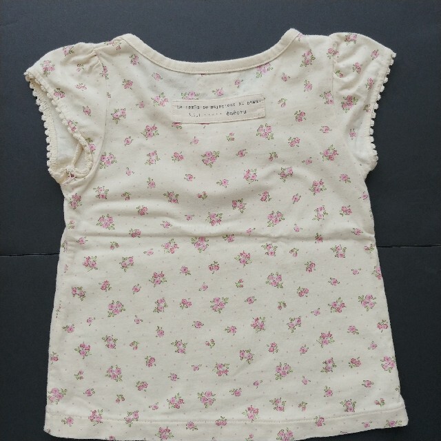 Fusen-Usagi(フーセンウサギ)のキッズTシャツ　100cm キッズ/ベビー/マタニティのキッズ服女の子用(90cm~)(Tシャツ/カットソー)の商品写真