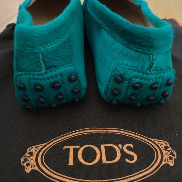 TOD'S(トッズ)の新品　トッズ ドライビングシューズTOD'S 37サイズ レディースの靴/シューズ(スリッポン/モカシン)の商品写真