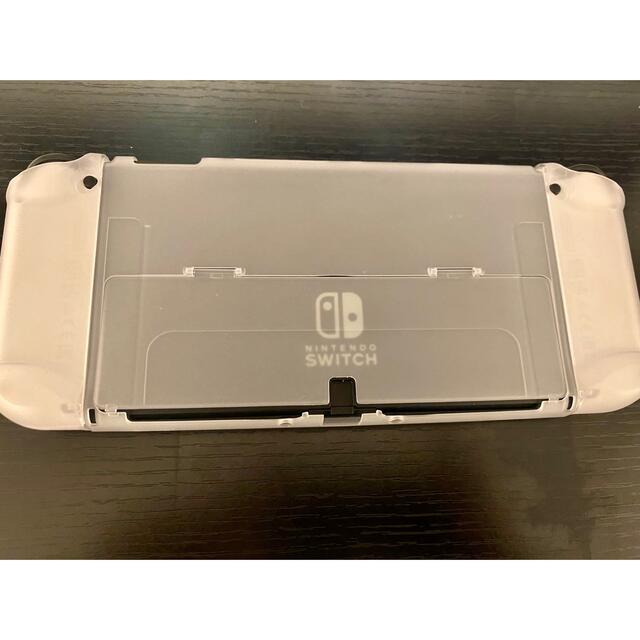 Nintendo Switch(ニンテンドースイッチ)のGWセール中 有機EL ニンテンドースイッチ カバー 【超薄デザイン】クリア エンタメ/ホビーのゲームソフト/ゲーム機本体(携帯用ゲーム機本体)の商品写真