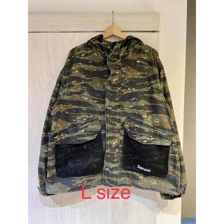 シュプリーム(Supreme)のSupreme Mesh Pocket Cargo Jacket(ミリタリージャケット)