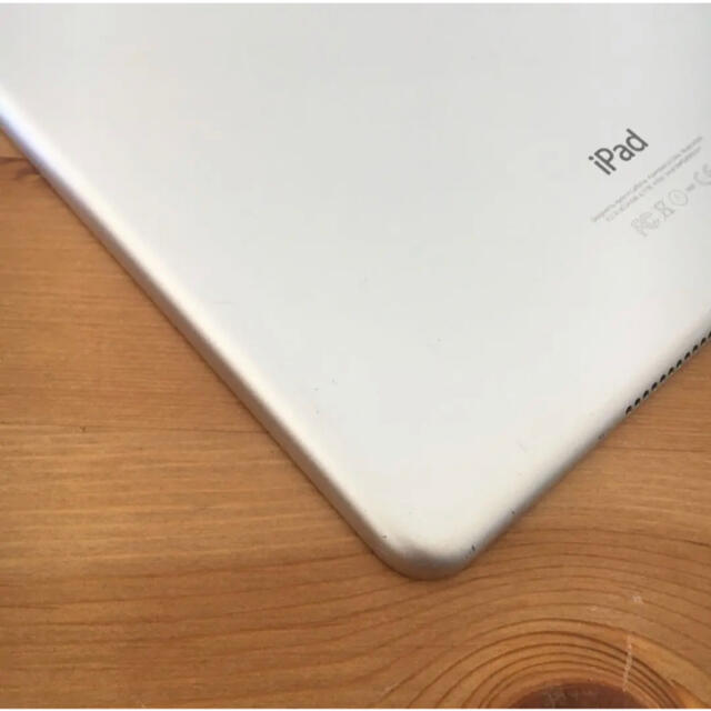 iPad Air 2 64GB Wi-Fiモデル 3