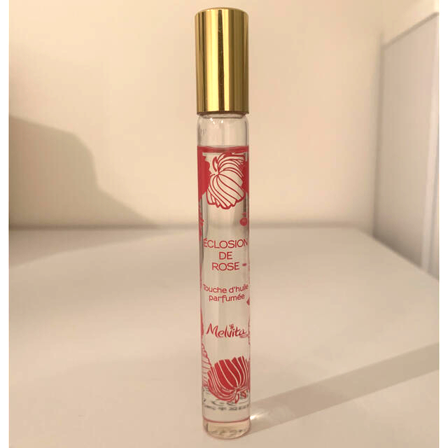 Melvita(メルヴィータ)のメルヴィータ タッチオブネイチャーオイル RS フレグランスオイル コスメ/美容の香水(香水(女性用))の商品写真