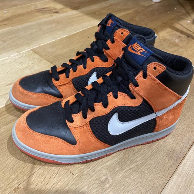 NIKE(ナイキ)のナイキ ダンクハイ オレンジNike Dunk High Hoop Orange メンズの靴/シューズ(スニーカー)の商品写真