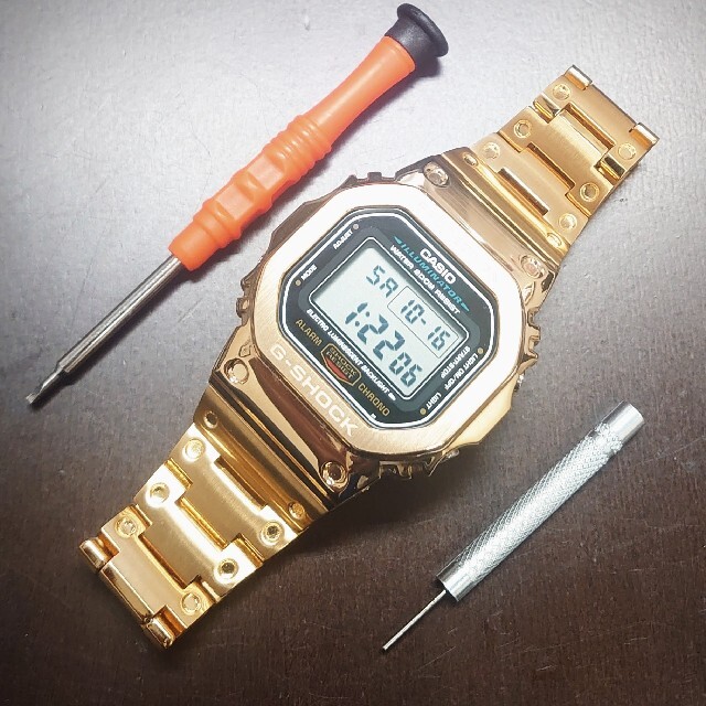 G-SHOCK(ジーショック)のカシオ CASIO G-SHOCK DW-5600E フルメタルカスタム 新品 メンズの時計(金属ベルト)の商品写真
