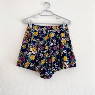 マジェスティックレゴン(MAJESTIC LEGON)のmajestic legon   花柄キュロットスカート(キュロット)