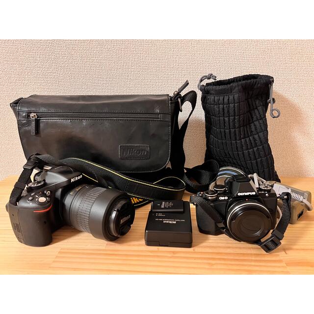 Nikon D5200 と　OLYMPUS OM−D E−M10 セット