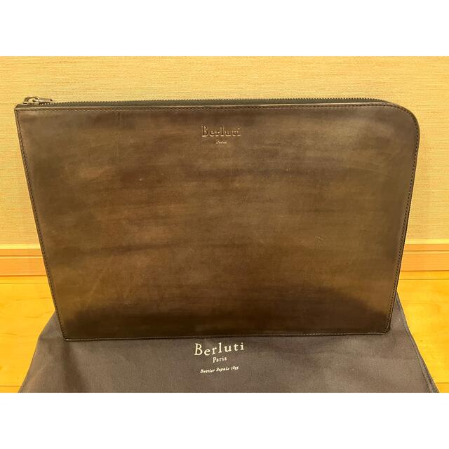 売れ筋】 Berluti 【最終値下げ】ベルルッティ クラッチバッグ