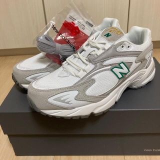36%割引ホワイト系,24cm無料配達 【新品未使用】ニューバランス 【オープニングセール】 New Balance ニューバランス ML725WR1 24.0cm スニーカー