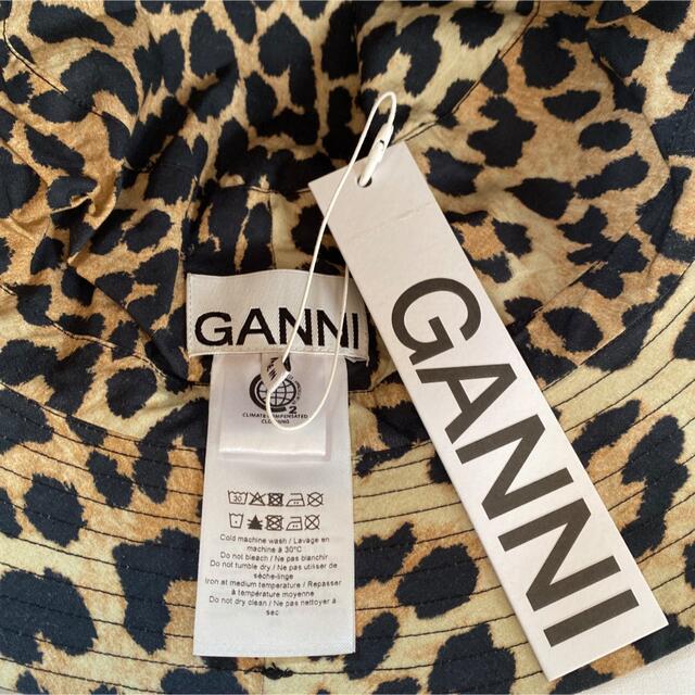 ファッションの ガニー ロゴ入りアニマル柄プリント バケットハット バケハ S GANNI - その他