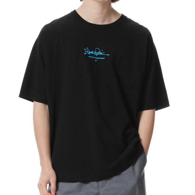 FRAGMENT(フラグメント)のFRAGMENT    ドンディホワイト SIGNATURE TAPERED T メンズのトップス(Tシャツ/カットソー(半袖/袖なし))の商品写真