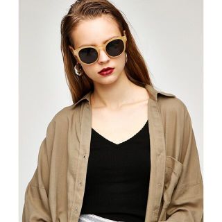 マウジー(moussy)のルーズシャツ　リネン　麻　オーバーサイズ(シャツ/ブラウス(長袖/七分))