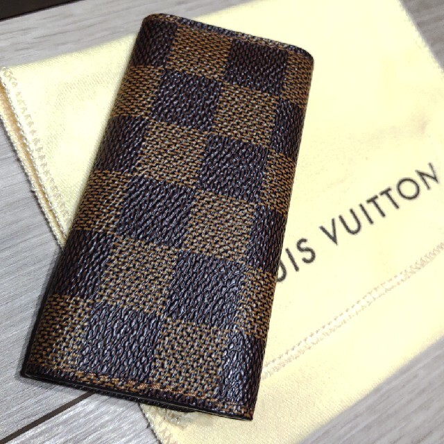 LOUIS VUITTON キーケース 2